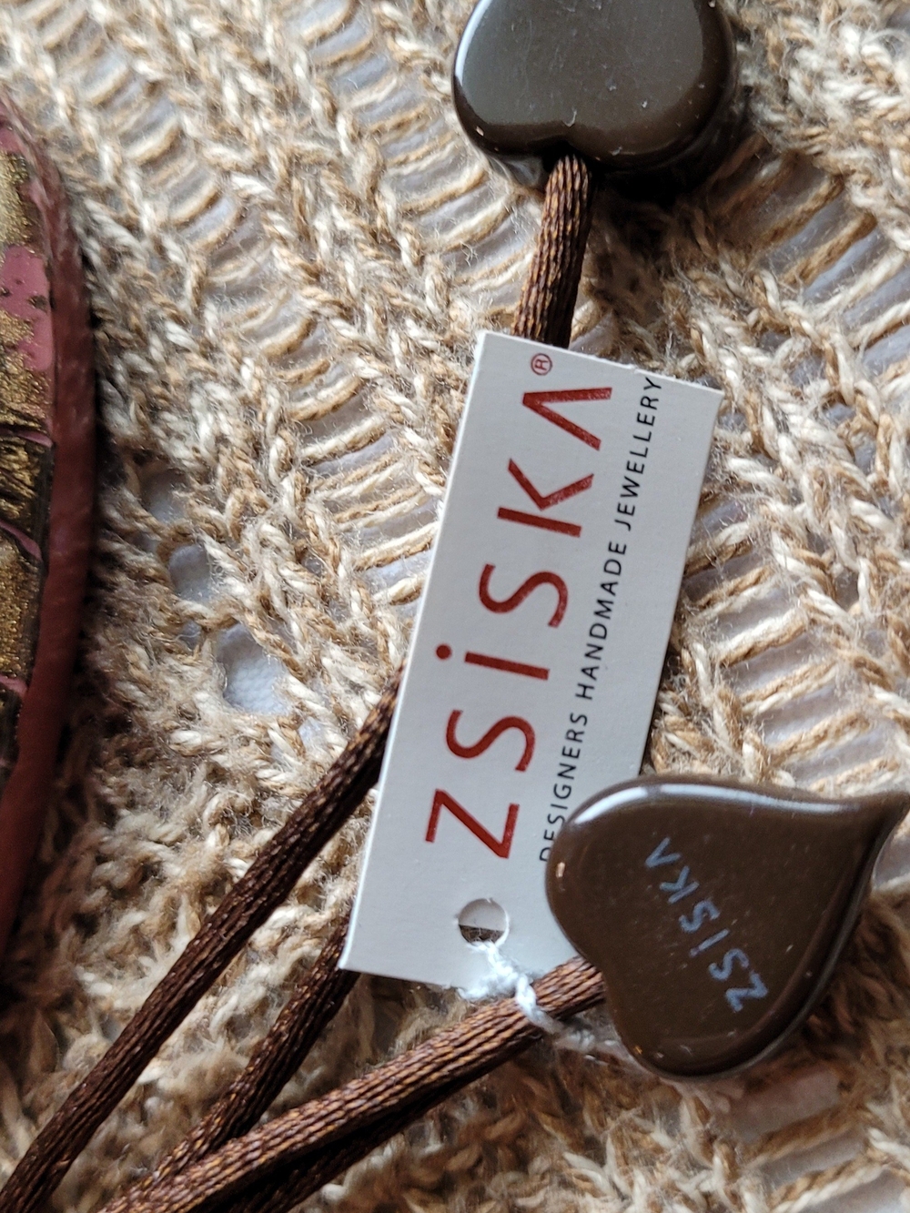 Zsiska Resin Heart Necklace Adjustable Satin Cord New With Tags - Picture 3 of 4